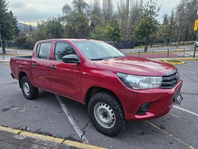 TOYOTA HILUX DX DOBLE CABINA 2.4 4X4 2021